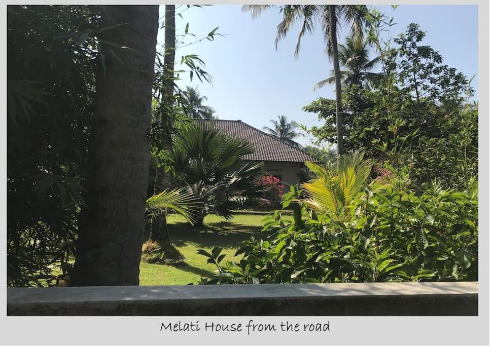 Melati House Batukaras Villa Exterior photo